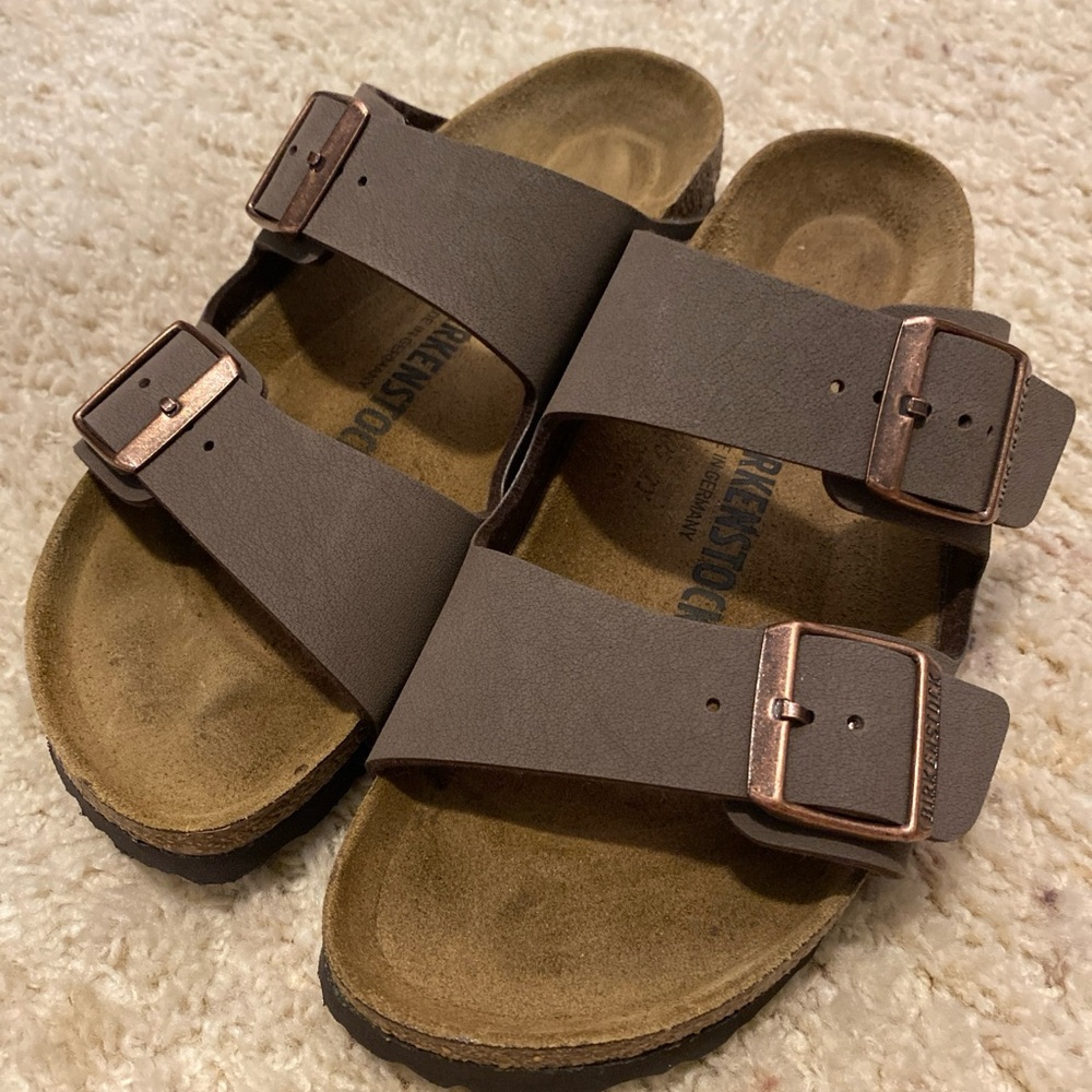 NWOB Birkenstock Arizona 39 Mocha Slides